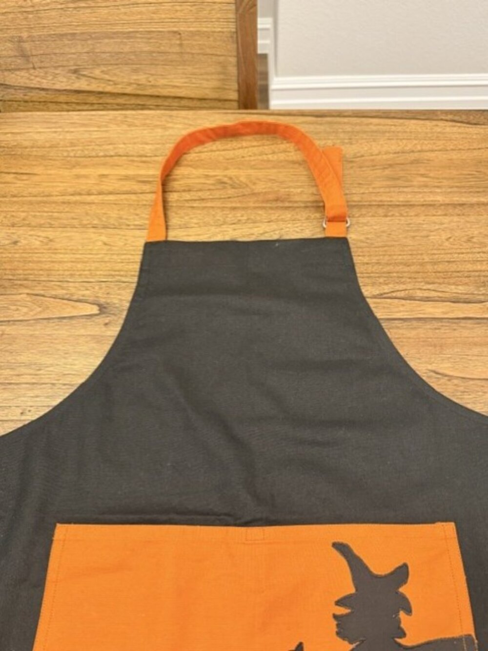 Halloween Witch & Black Cat Bib Apron - Picture 6 of 7
